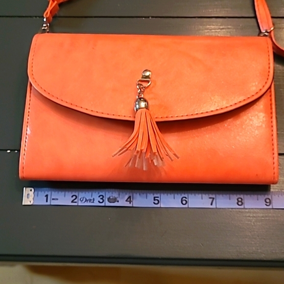 Spring Crossbody Purse Bundle (3) - Picture 7 of 15